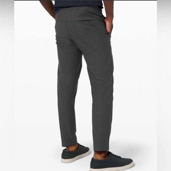 Lululemon Bowline Pant Utilitech Graphite Grey Stretch Casual Athletic Relaxed S - Picture 4 of 4